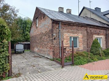 Anonse - HERBY, domek 110m<sup>2</sup>, murowany, na działce 448m<sup>2</sup>, pokoje: 2, ogrzewanie węglowe, Domek murowany parterowy dwurodzinny DO REMONTU dwa osobne mi Anonse HERBY, domek 110m<sup>2</sup>, murowany, na działce 448m<sup>2</sup>, pokoje: 2, ogrzewanie węglowe, Domek murowany parterowy dwurodzinny DO REMONTU dwa osobne mi