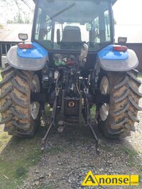 Anonse CIĄGNIK, rolniczy, NEW HOLLAND, garażowany, kpl. obciążników, wałek, klimatyzacja, komfortowa kabina, podnośnik, kpl. zaczepów, kpl. dokumen