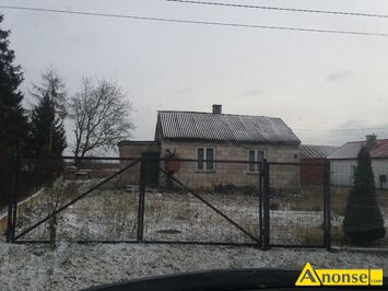 Anonse ŁUKAWA GMINA WILCZYCE POWIAT SANDOMIERZ, dom 60m<sup>2</sup>, 1 kondygnacja, na działce 3000m<sup>2</sup>, do remontu, mozliwa zamiana na mieszkanie, c.140.000zł.