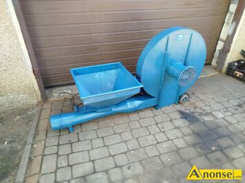 Anonse DMUCHAWA DO ZBO�A, zbo�a 380v silnik 7.5kw zachodnia kongskilde kolana rury solidna idealna do bina mo�liwo�� dowozu, stan bardzo dobry, c.3