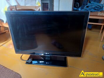 Anonse LG, 32cali, LED, czarny, TV kolory b.�adne sprzedaje bo jest nie u�ywany, stan idealny, c.320z� do uzg.. RADOM