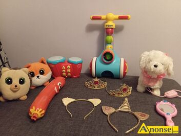 Anonse ZESTAW, Witam. Sprzedam zestaw zabawek. Piesek nie dzia�a (mo�e uda si� naprawi�). Odbi�r blisko Al Rac�awickich., c.50z�. LUBLIN 519-890-