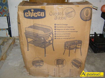 Anonse PRZEWIJAK, CHICCO CUDDLE BUBBLE, sk�adany, Witam mam do zaoferowania przewijak firmy Chicco Cuddle & Bubble Wanienka do k�pieli z przewijaki
