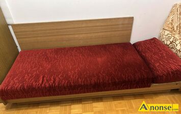 Anonse TAPCZANIK, Aksamitny, elegancki tapczanik dzieci�cy u�ywany, w bardzo dobrym stanie, tapicerowany, bordowy, materia� aksamitny, dla dziecka