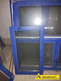 Anonse OKNA, u�ywane, sprzedam okna drewniane u�ywane w kolorze niebieskim w bardzo dobrym stanie, niezniszczone. Wymiary okien 64 x 175, 85 x108,