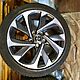 ALUFELGI TOYOTA, oryginalne fabryczne 17 x J7; 5 x 114,3; otw�r centr. 60,1mm; z czujnikami ci�nienia i oponami letnimi Michelin 215/45R17,
