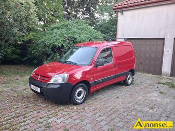 Anonse CITROEN BERLINGO, 2008r., 1.600cm<sup>3</sup>, 212.000km, Sprzedam samoch�d dostawczy Citroen Berlingo . Samoch�d serwisowany na bie��co, na wiosn� wym