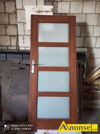 Anonse DRZWI, u�ywane, wewn�trzne o szeroko�ci 80cm/3 szt, stan bardzo dobry, c.150z�/sz do uzg.. KOZ��W