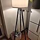 LAMPA, Lampa pod�ogowa tr�jn�g z kloszem bia�a z czarnymi n�kami, ma�o u�ywana, szybko sprzedam, stan idealny, c.130z�. LUBLIN 505-231-41