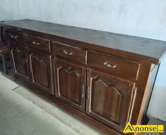 Anonse KOMODA, sprzedam komod� antyczn� stylow� drewnian�, niepowtarzalny wz�r. Sprzeda� mo�e by� na faktur�., stan bardzo dobry, c.1.400z�. RADOM