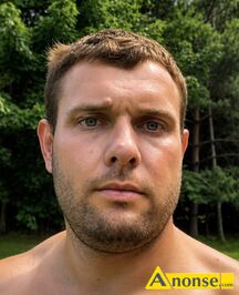 Anonse MʯCZYZNA, 33, Szukam wyj�tkowej, dojrza�ej kobiety, kt�ra wie, czego chce i ceni szczero��, blisko�� oraz wzajemny szacunek. Mam 33 lata, j