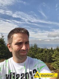 Anonse MʯCZYZNA, 36, zainteresowania: Podr�e, jazda rowerem,spacery,zakupy, Spokojny lecz czasami szalony .Pozytywnie nastawiony do �ycia me�czyz