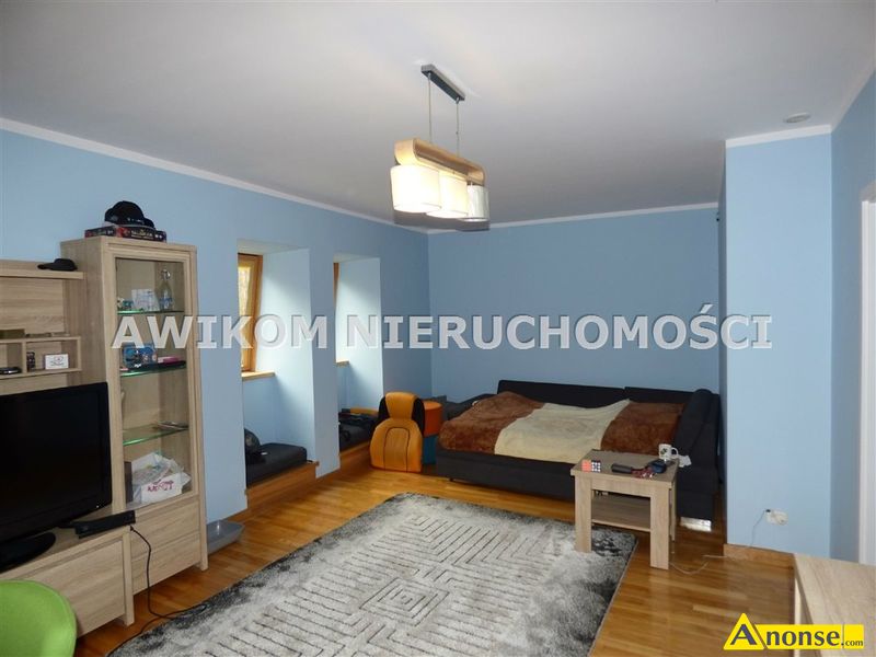 JANINW , dom 350m2, pokoje 8,opis dodatkowy: 1 balkon, gaz, prd, kanalizacja, dojazd pyty betono - image 3 - anonse.com