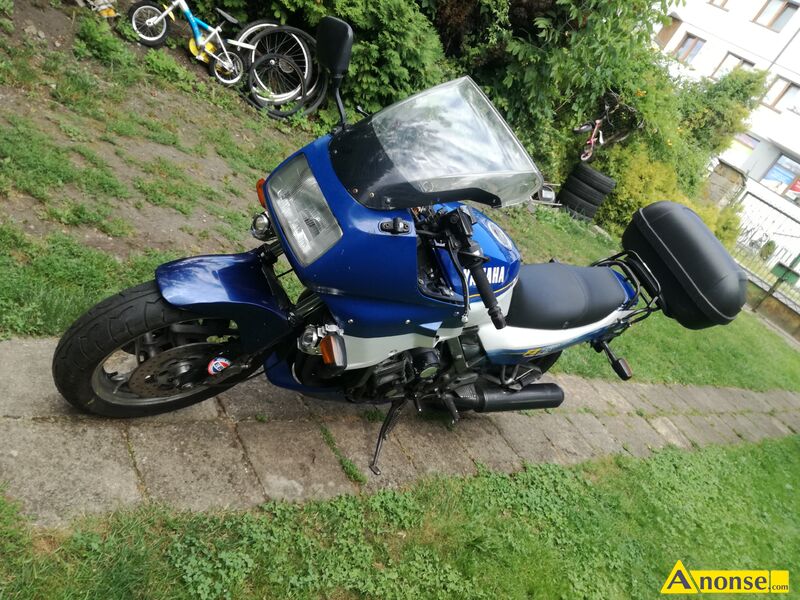 YAMAHA  FZ 750- SPORT, 1987r., 750, 124KM, granatowy, szosowo-turystyczny, ksika serwisowa, kufry - image 1 - anonse.com