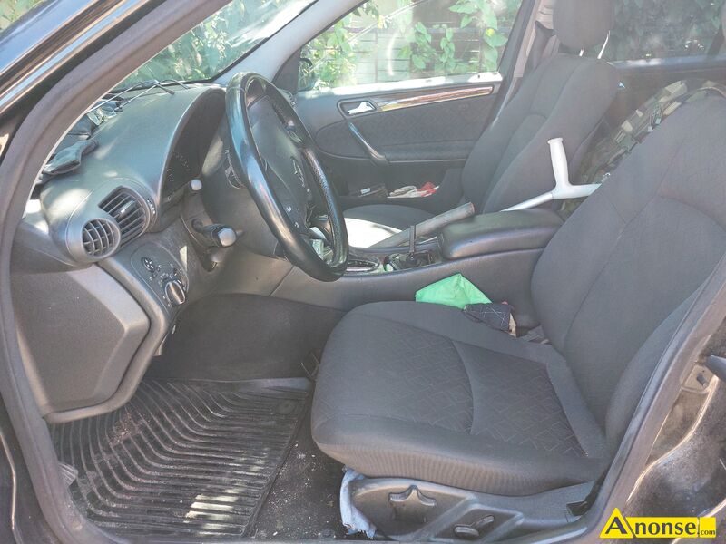 MERCEDES  C-203, 2002r., 2.200cm3, 170KM , diesel, sedan, 280.000km, czarny, metalik,bezpieczestwo - image 2 - anonse.com