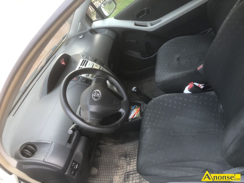 TOYOTA  YARIS, 2008r., 1.400cm3, 90KM , diesel, hatchback, 408.853km, biay,bezpieczestwo: poduszk - image 4 - anonse.com