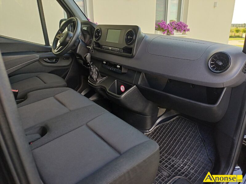 MERCEDES  SPRINTER, 2021r./XII, 2.000cm3, 170KM , diesel, 55.000km, czarny, furgon blaszany,bezpiec - image 5 - anonse.com